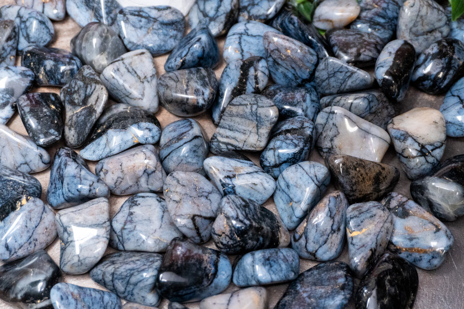 Blue Chert crystal1