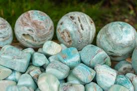 Caribbean Blue Calcite: A very new combination mineral