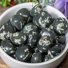 Chinese Writing Crystal1