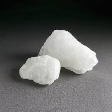 Cryolite crystal1