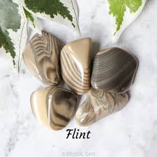 Flint crystal1