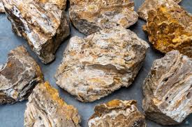 Geyserite crystal