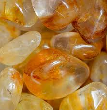 Golden Healer Quartz crystal1