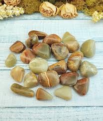Green Aragonite crystal2
