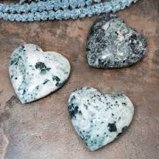 Hackmanite With Ijolite crystal