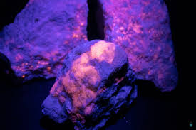 Hackmanite Crystal