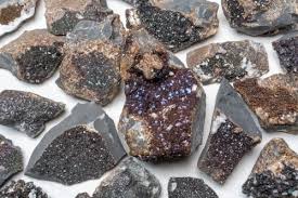 Petrified Ironwood crystal1