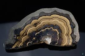 Schalenblende Crystal